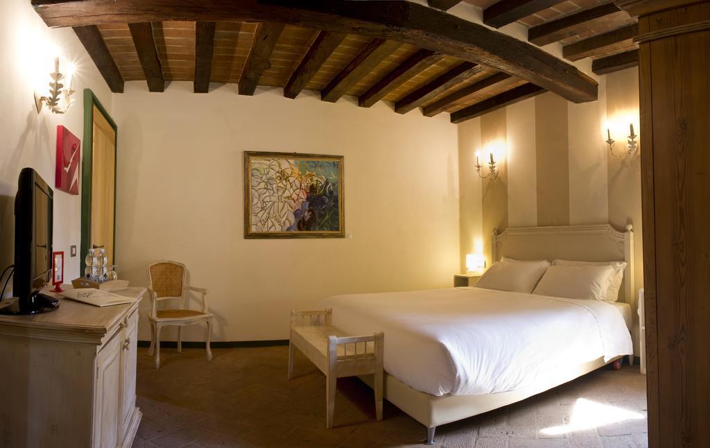 洛坎达德里圭利耶罗酒店 San Pietro in Cerro 客房 照片